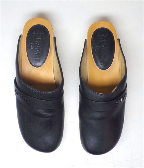 chanel size 42 black clogs